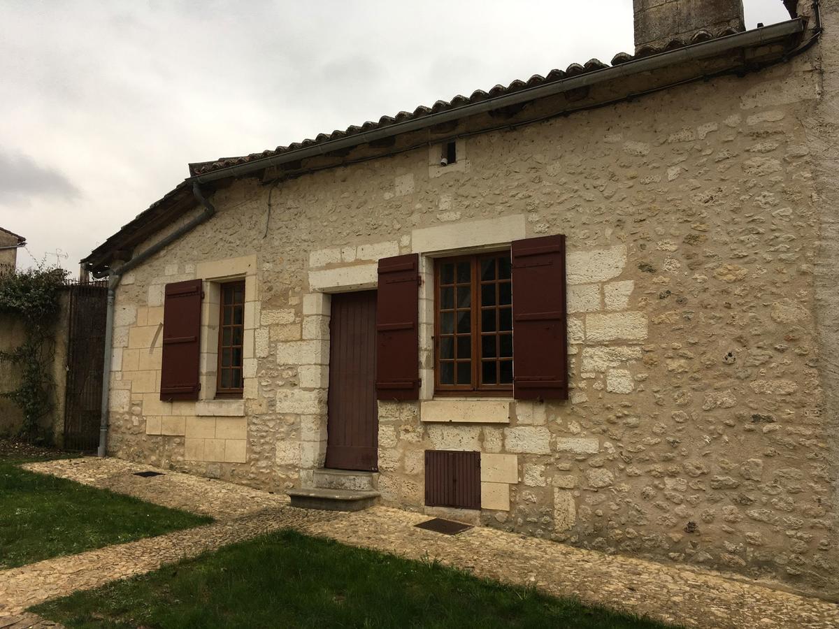 Au Pied Du Chateau Bourdeilles Ngoại thất bức ảnh